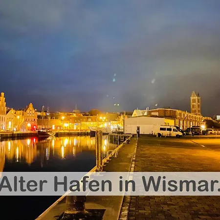 Appartamento Anker Im Gutshaus Hohen Wieschendorf, Entschleunigung Pur Fuer Erholsame Tage